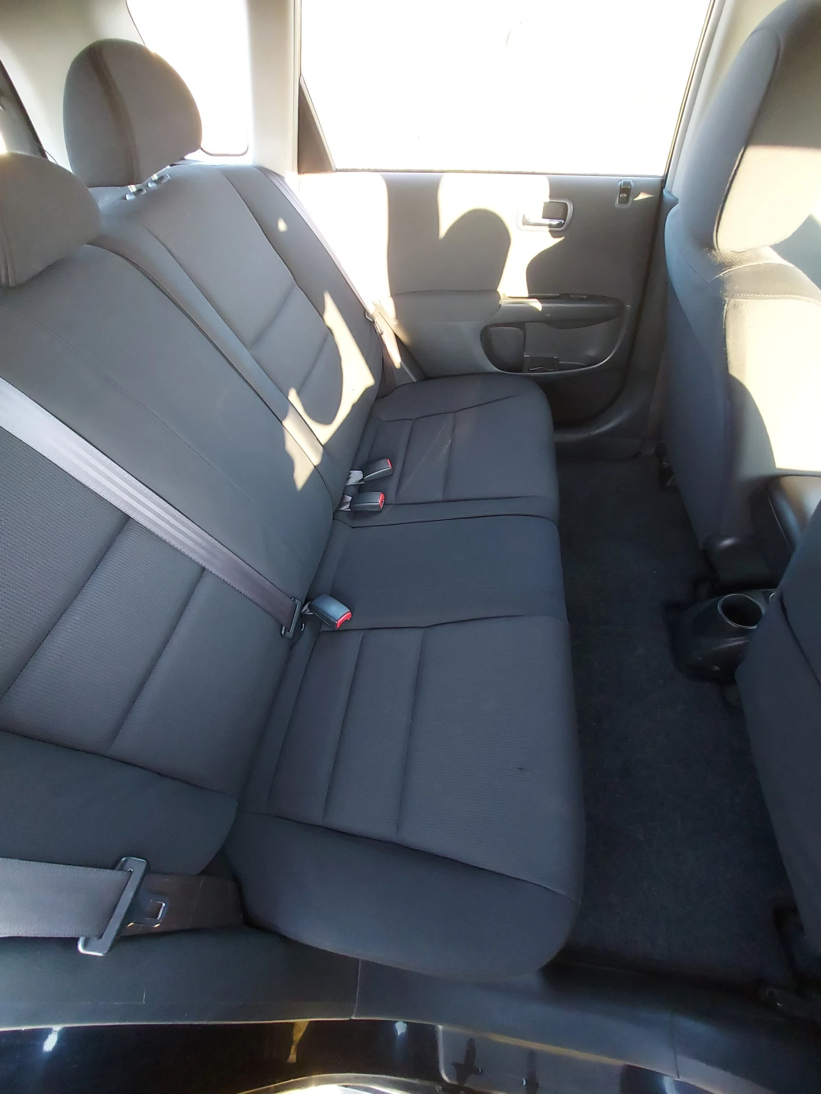 Honda Civic Gen 7 1.6, снимка 11 - Автомобили и джипове - 53696758