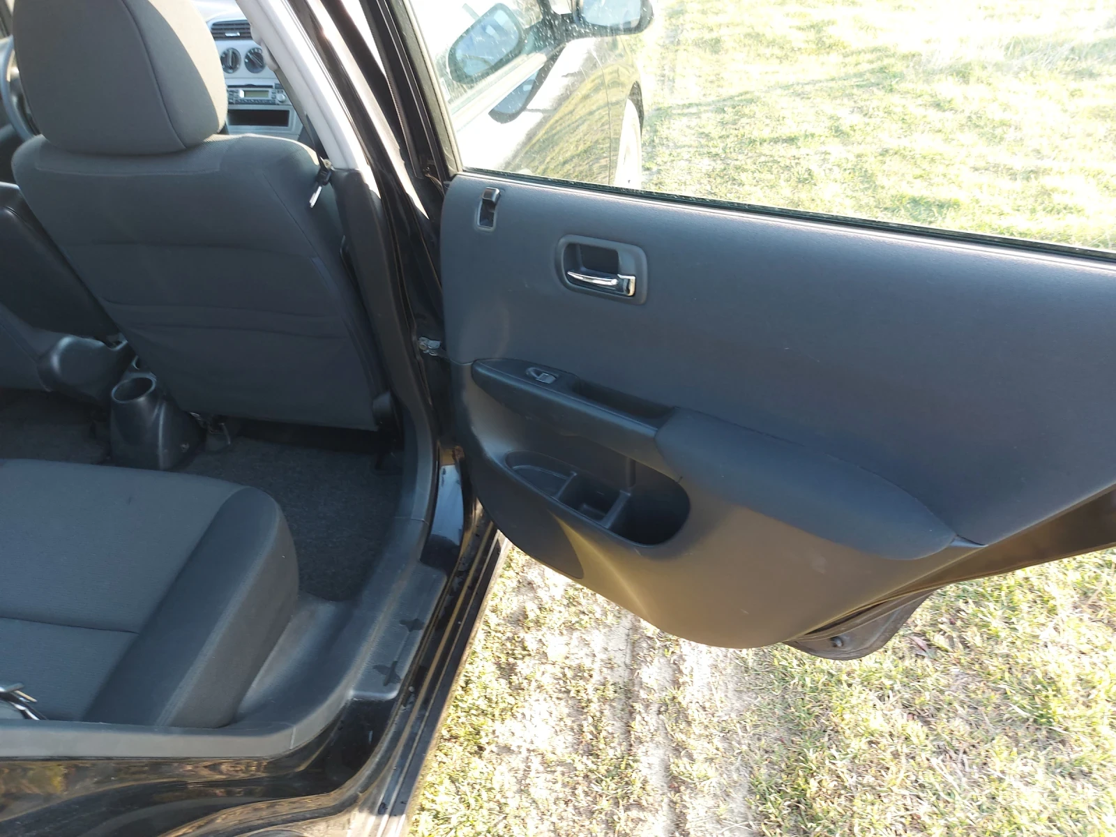 Honda Civic Gen 7 1.6, снимка 12 - Автомобили и джипове - 53696758