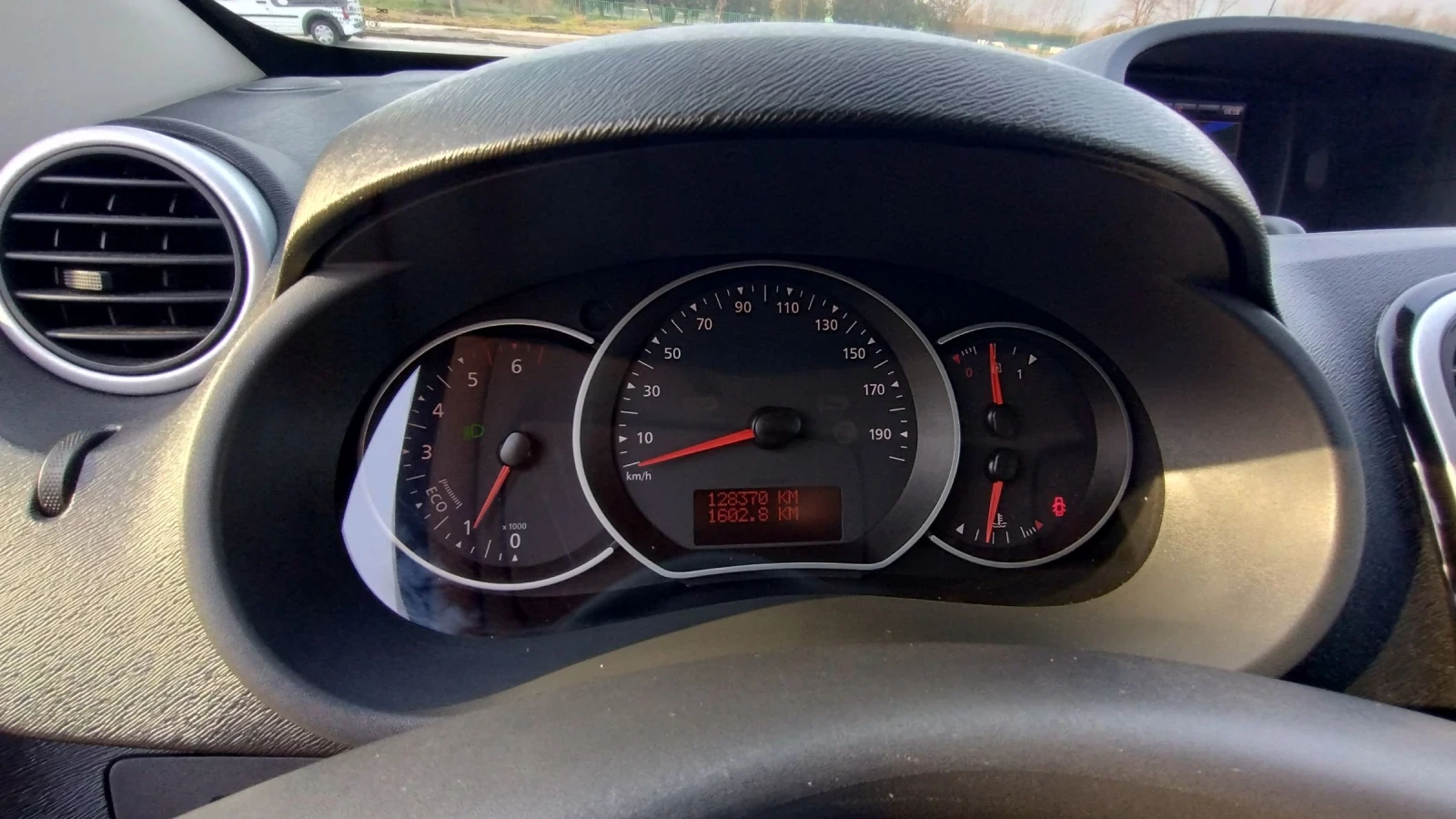 Renault Kangoo 1.2TCE LIMITED , снимка 16 - Автомобили и джипове - 53752682