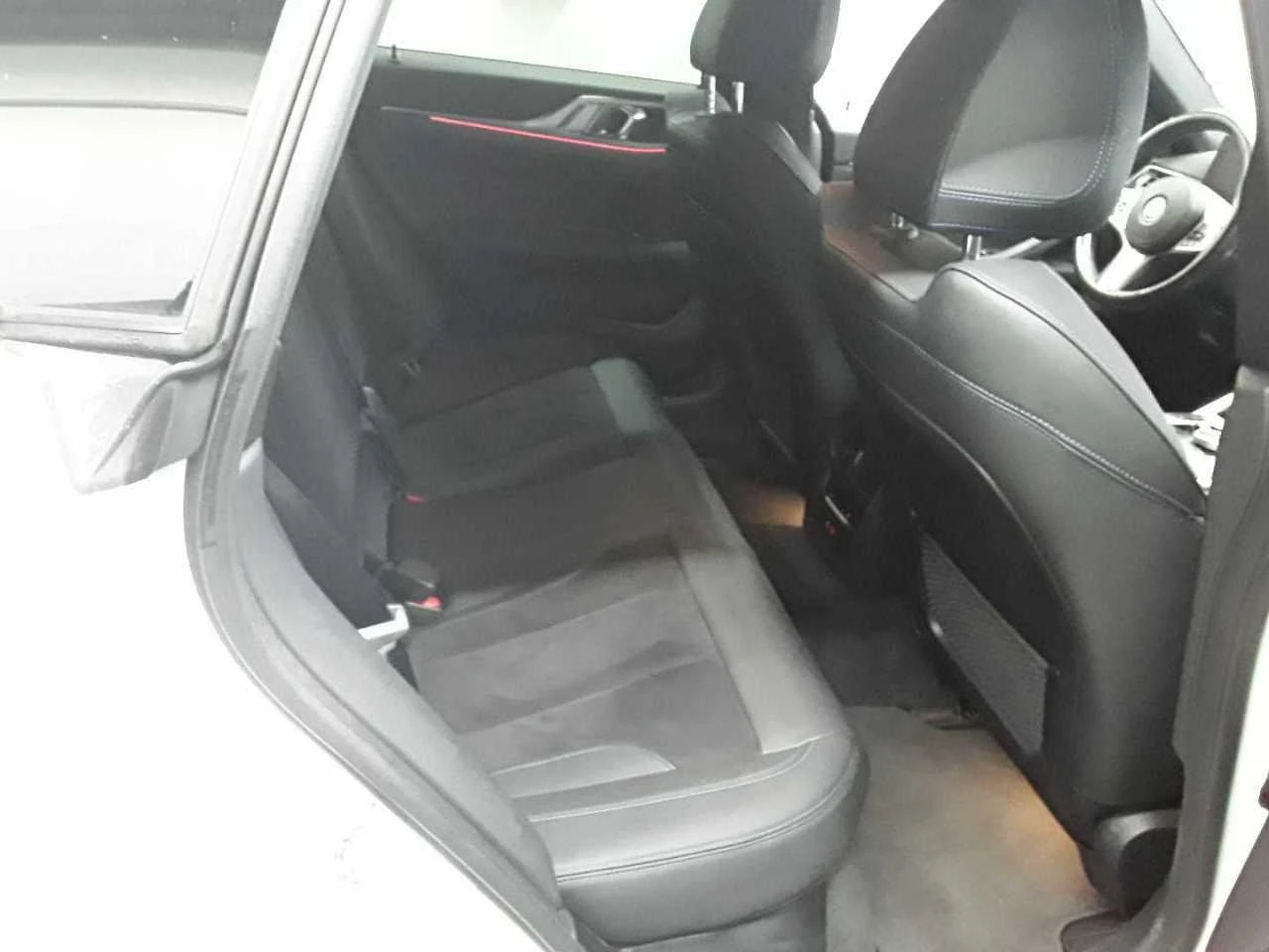 BMW i4 40 М Sport - изображение 6