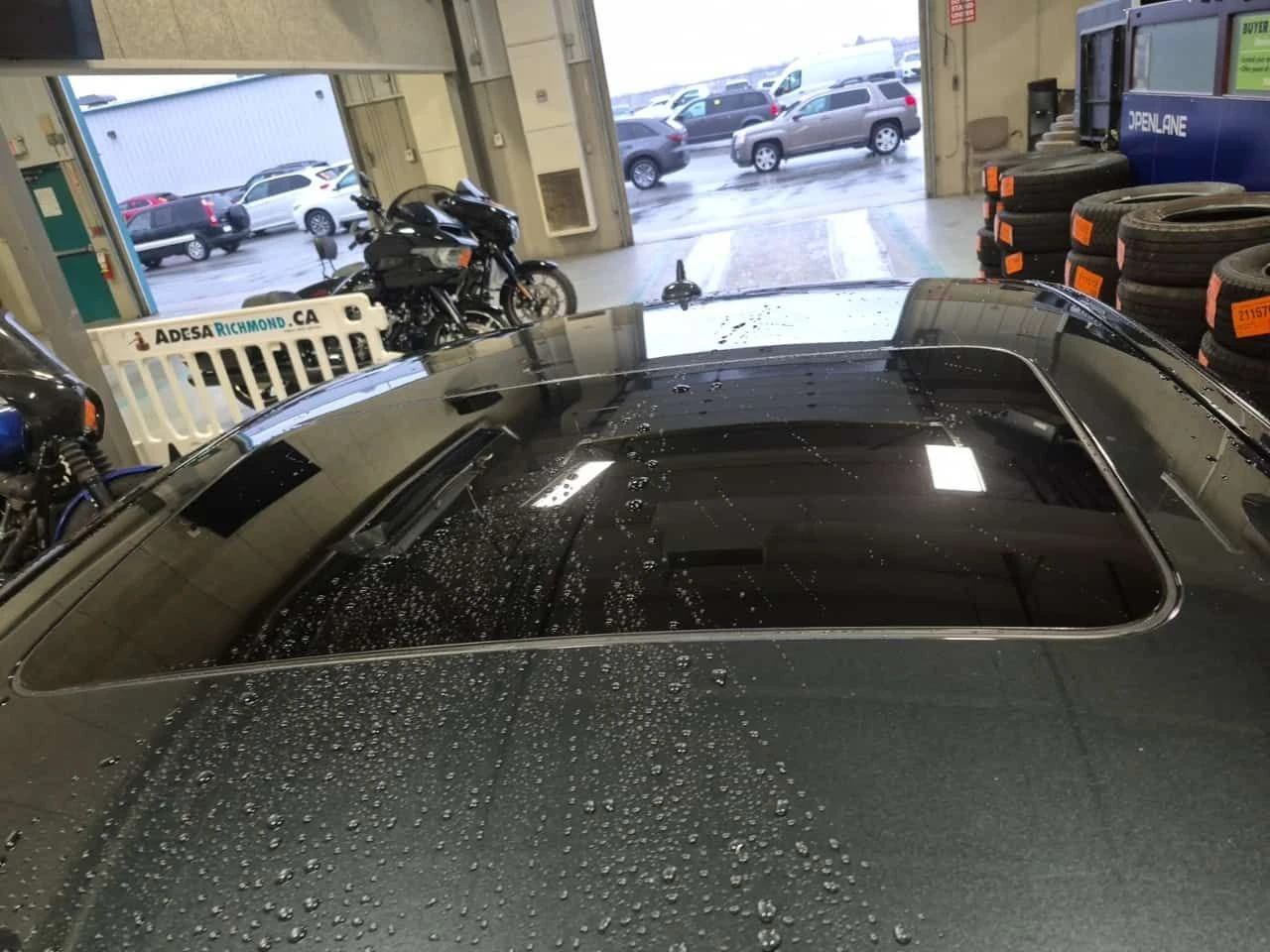 Mercedes-Benz CLS 400  PANORAMA| ОБДУХВАНЕ| АМБИЕНТ| CARFAX , снимка 6 - Автомобили и джипове - 53890814