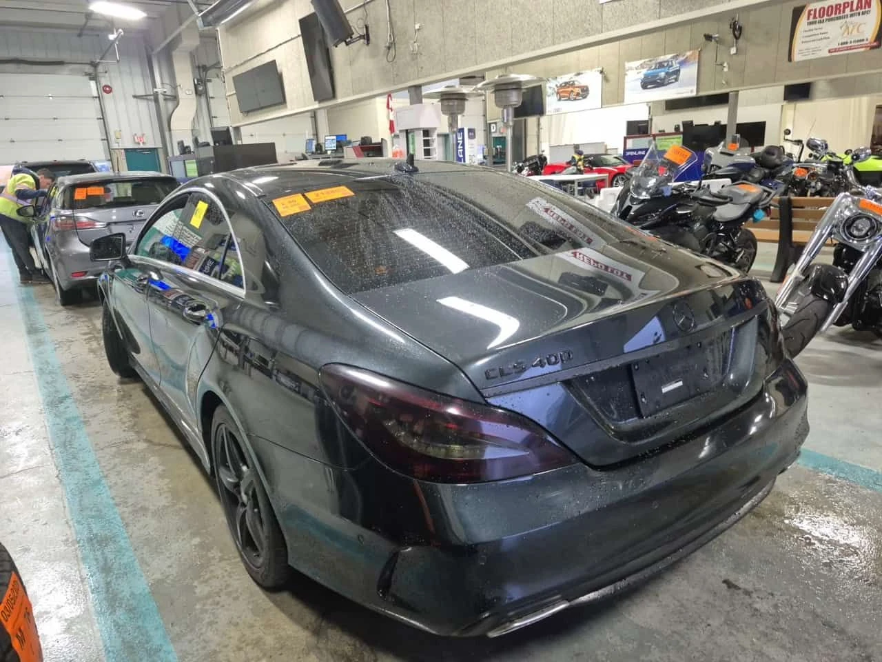 Mercedes-Benz CLS 400  PANORAMA| ОБДУХВАНЕ| АМБИЕНТ| CARFAX , снимка 4 - Автомобили и джипове - 53890814