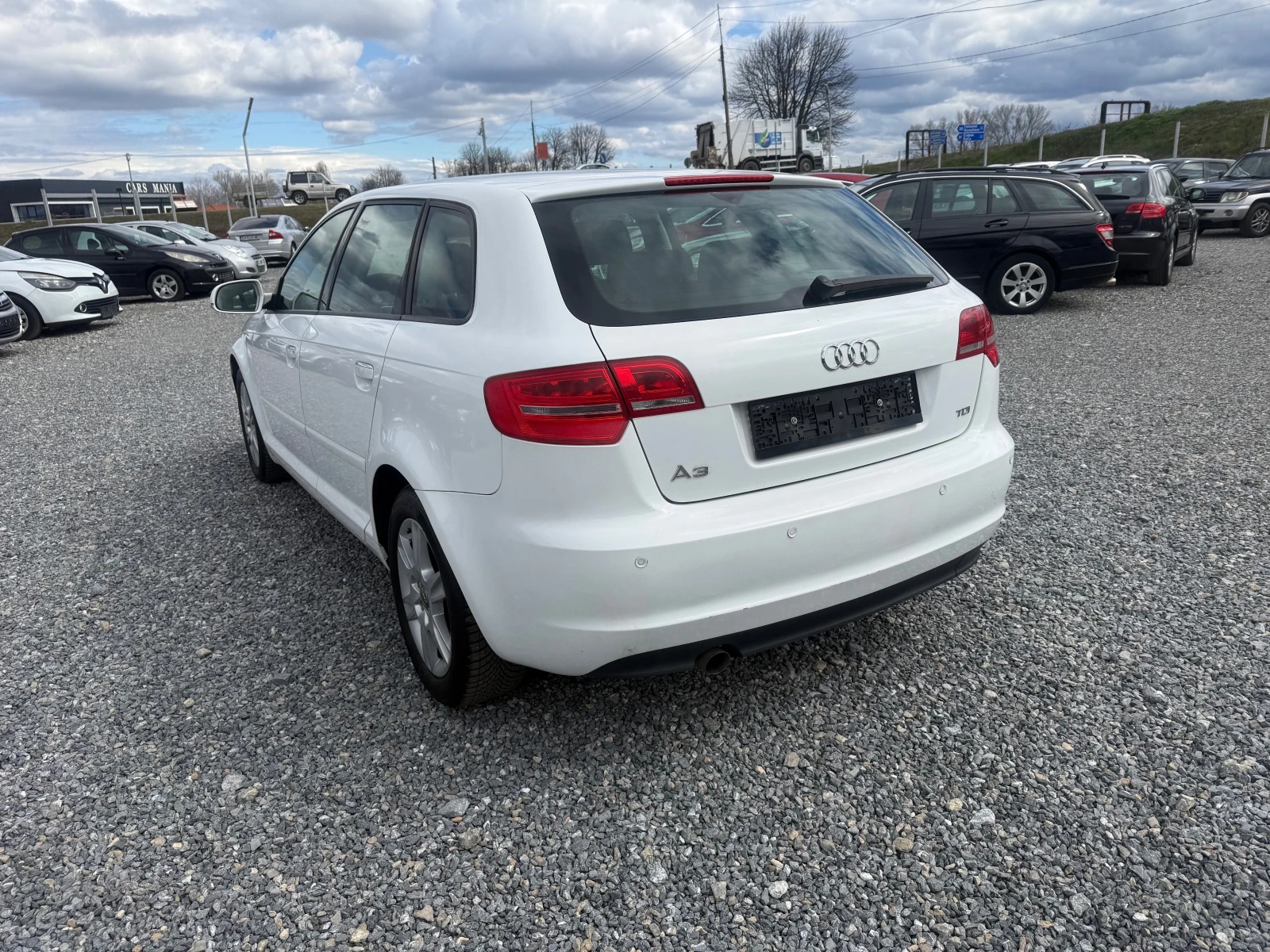 Audi A3 1.6 TDI EVRO5 , снимка 6 - Автомобили и джипове - 54036261