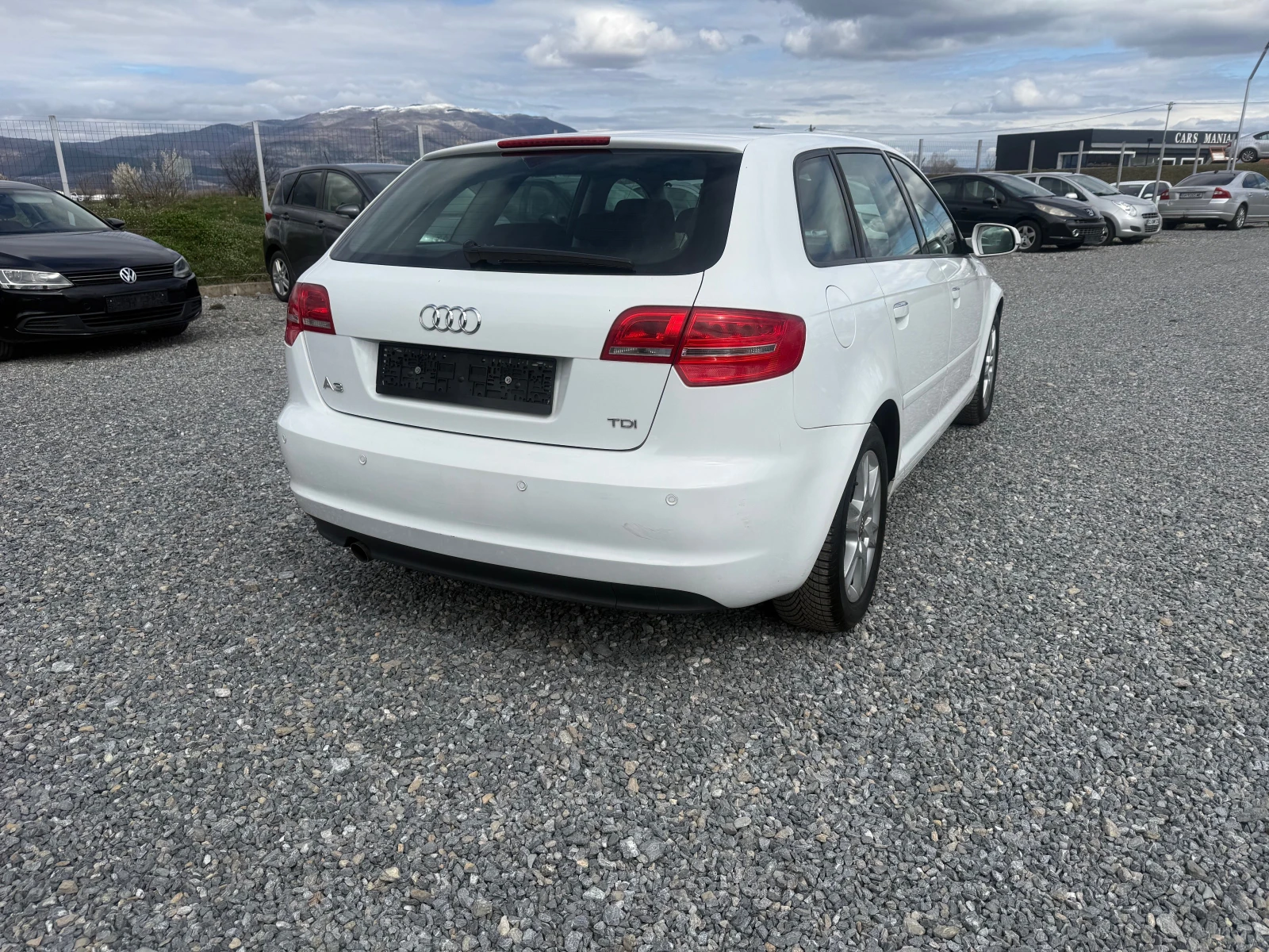 Audi A3 1.6 TDI EVRO5 , снимка 5 - Автомобили и джипове - 54036261