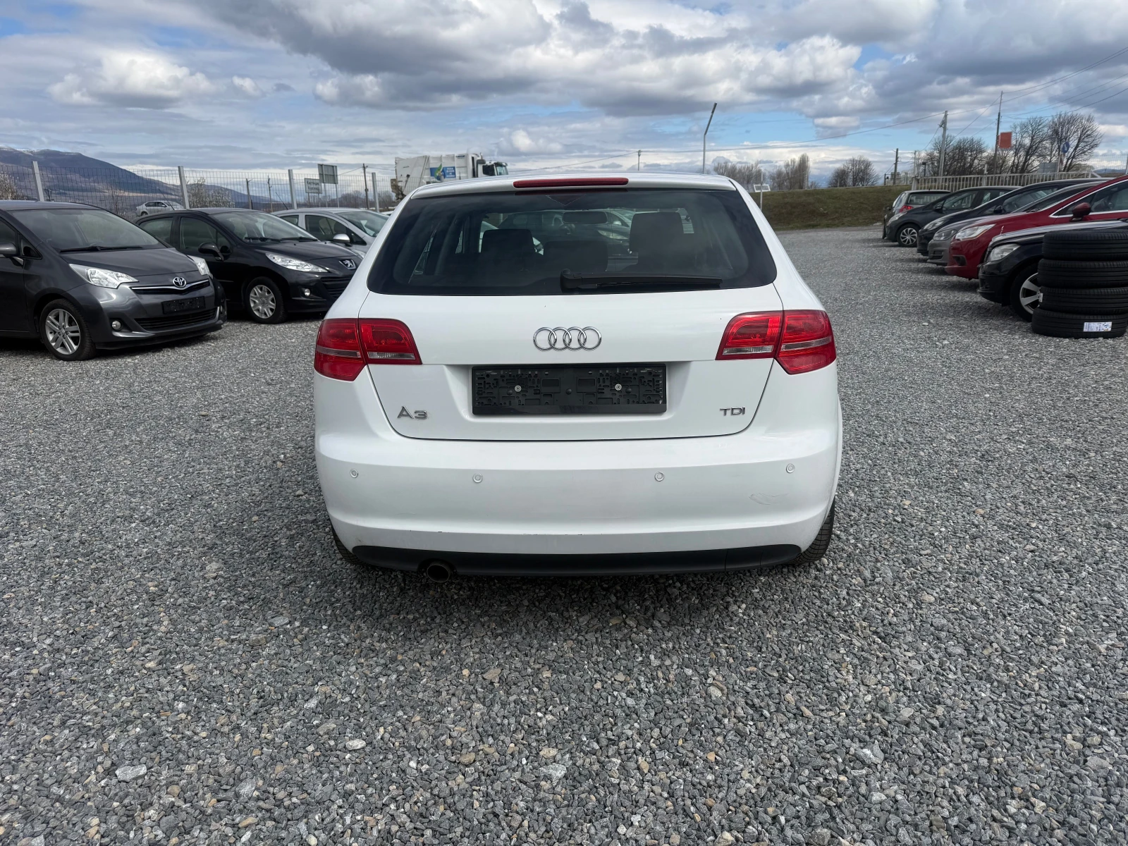 Audi A3 1.6 TDI EVRO5 , снимка 4 - Автомобили и джипове - 54036261