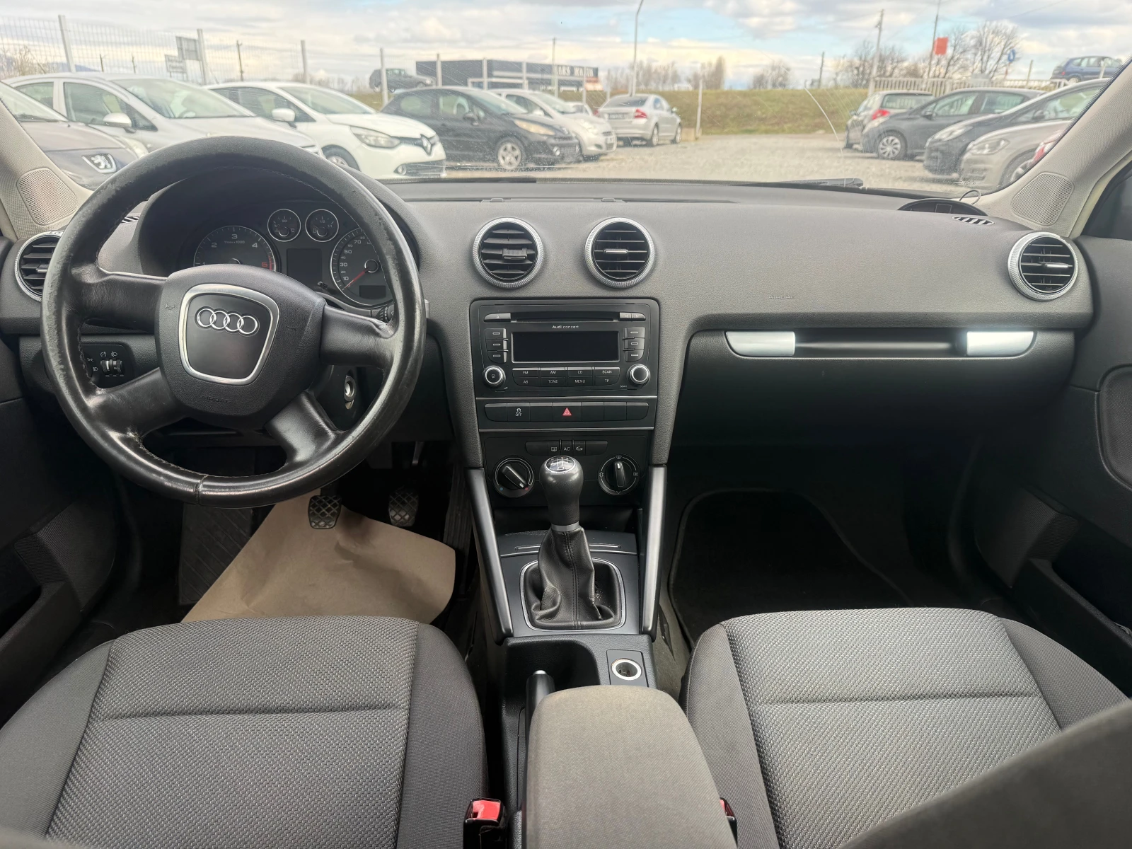 Audi A3 1.6 TDI EVRO5 , снимка 13 - Автомобили и джипове - 54036261
