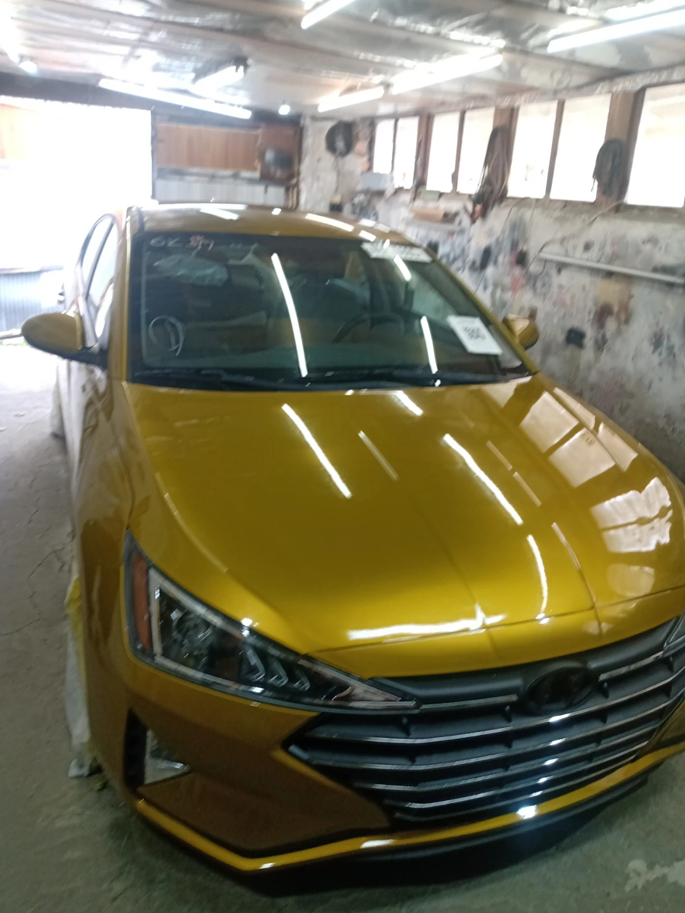 Hyundai Elantra 2.0L SE, снимка 2 - Автомобили и джипове - 54381155