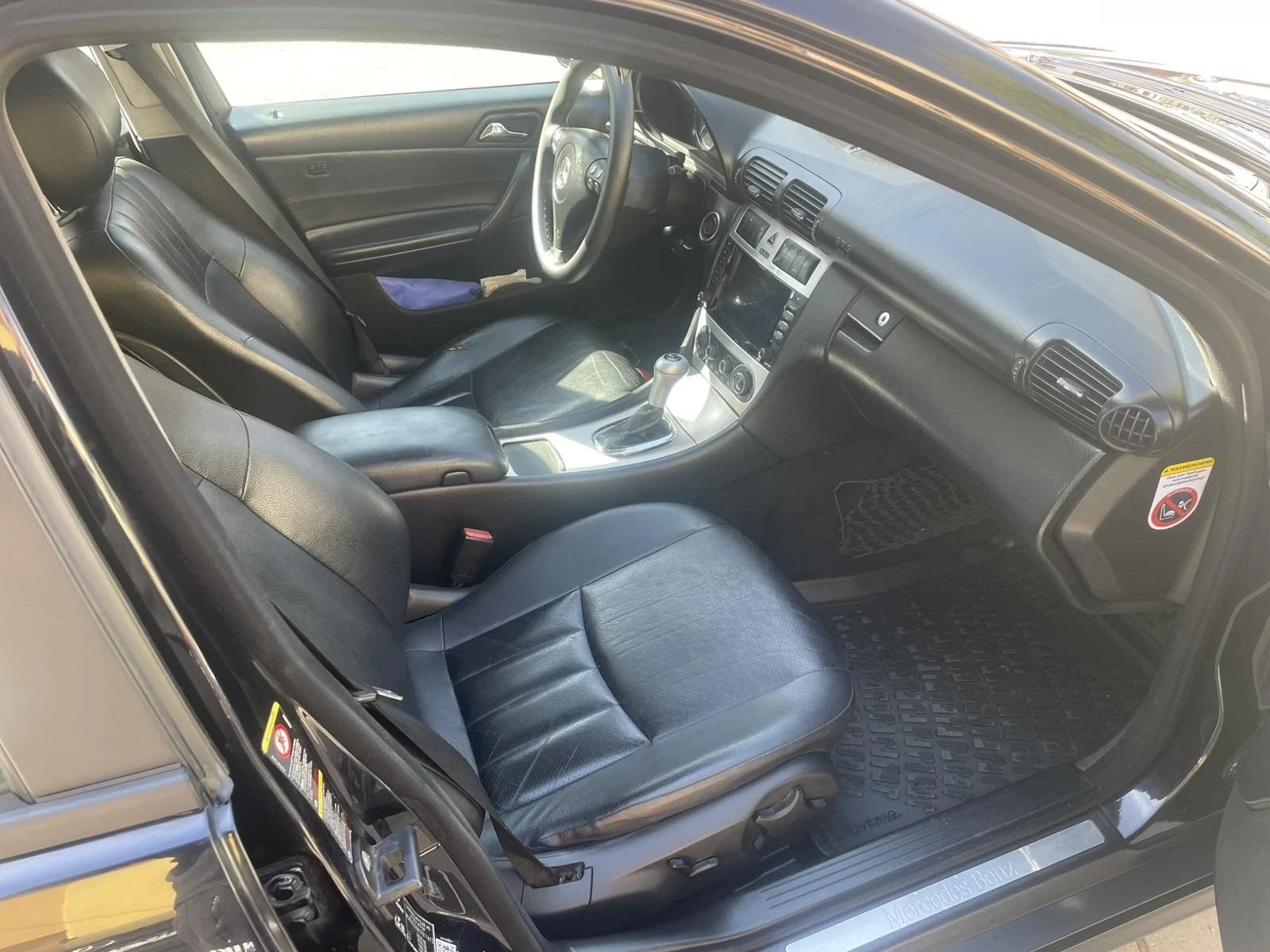 Mercedes-Benz C 220 Sport edition AMG, снимка 3 - Автомобили и джипове - 54455463