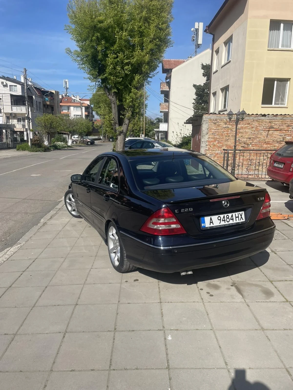Mercedes-Benz C 220 Sport edition AMG, снимка 15 - Автомобили и джипове - 54455463