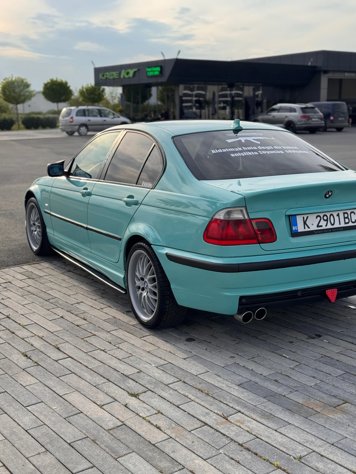 BMW 330, снимка 6 - Автомобили и джипове - 54460671