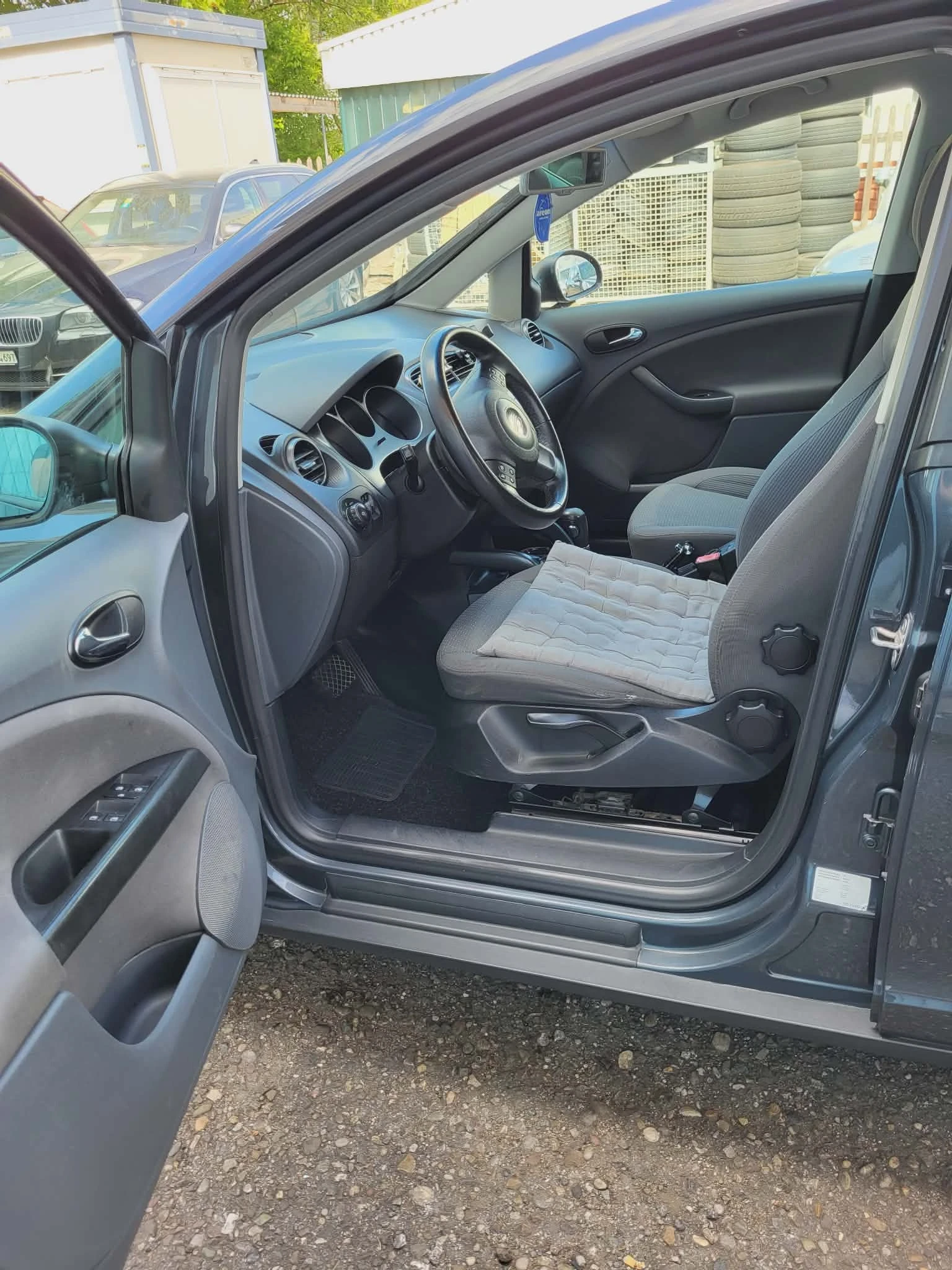 Seat Altea, снимка 8 - Автомобили и джипове - 54568885
