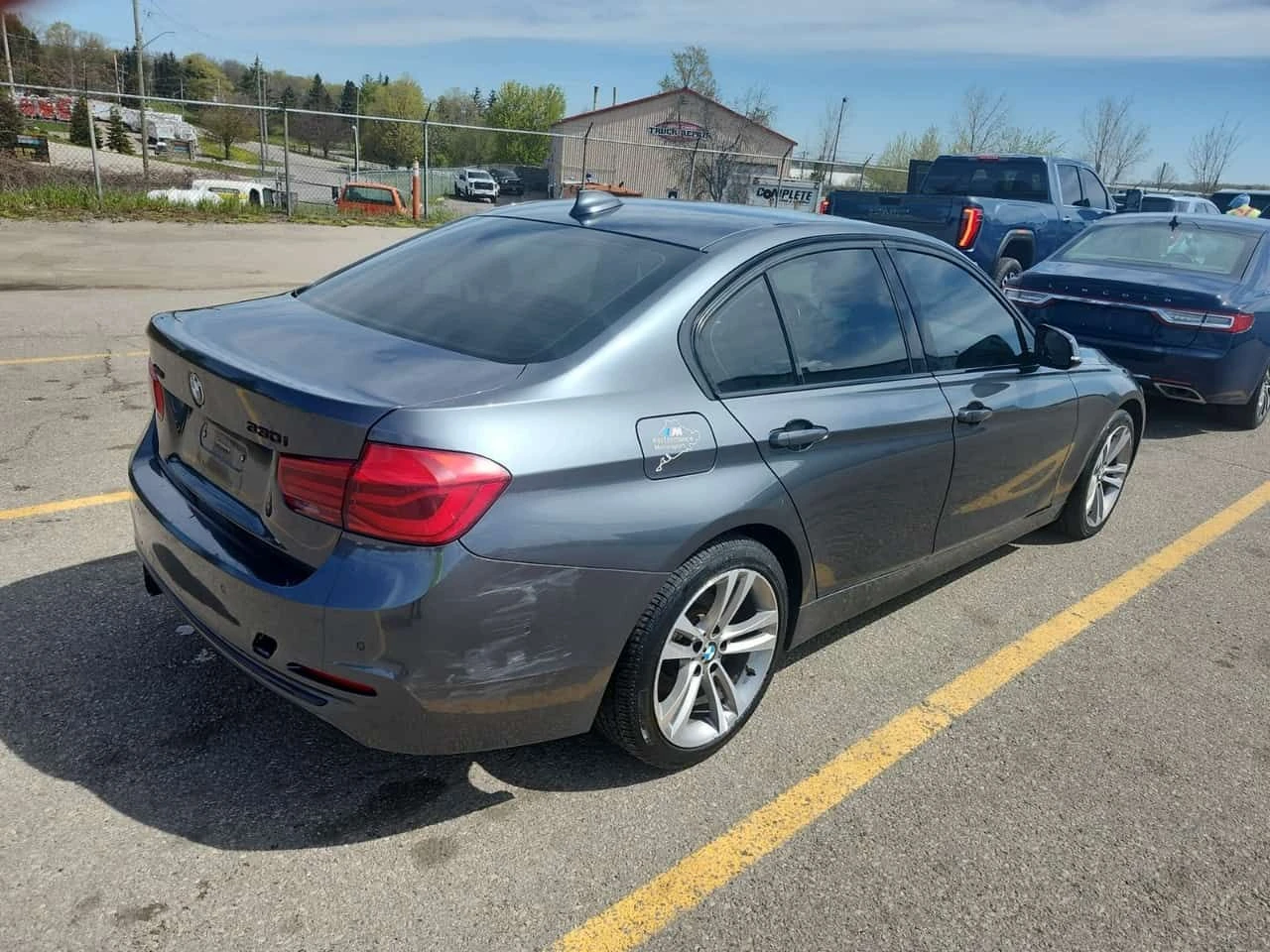 BMW 330 * 330i Xdrive * CARFAX * ЦЕНА ДО БГ* , снимка 5 - Автомобили и джипове - 54751356