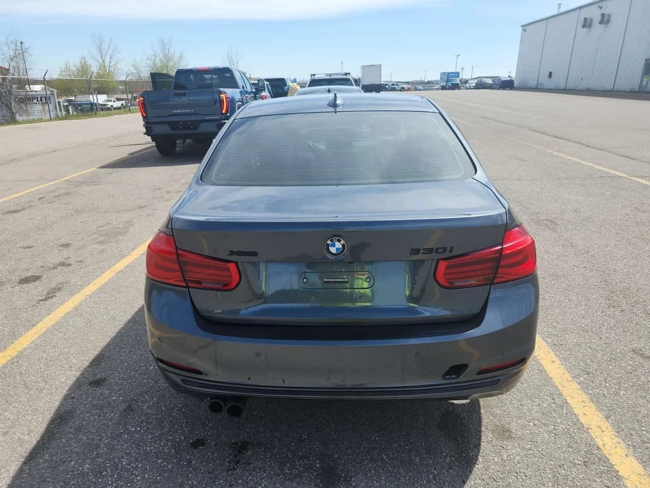 BMW 330 * 330i Xdrive * CARFAX * ЦЕНА ДО БГ* , снимка 4 - Автомобили и джипове - 54751356