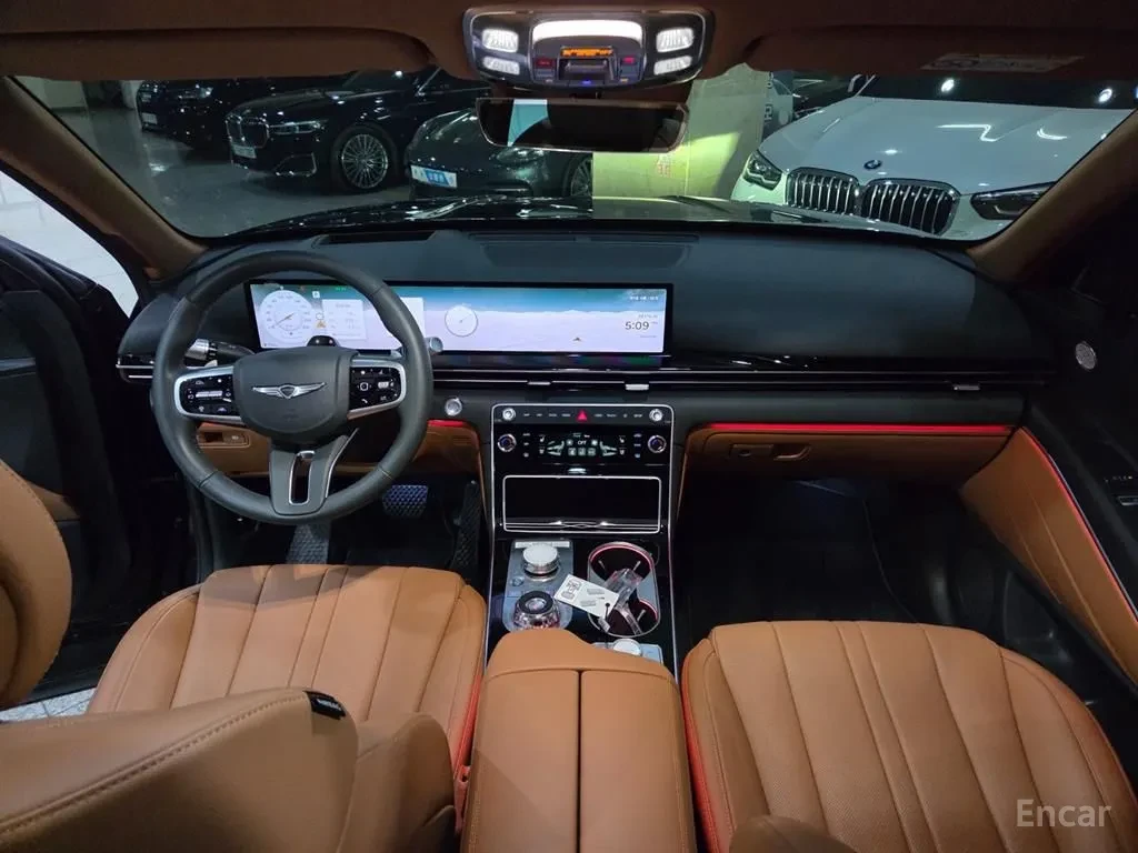 Genesis GV80  Luxury /360 / HUD / Panorama / CarPlay , снимка 6 - Автомобили и джипове - 54801688