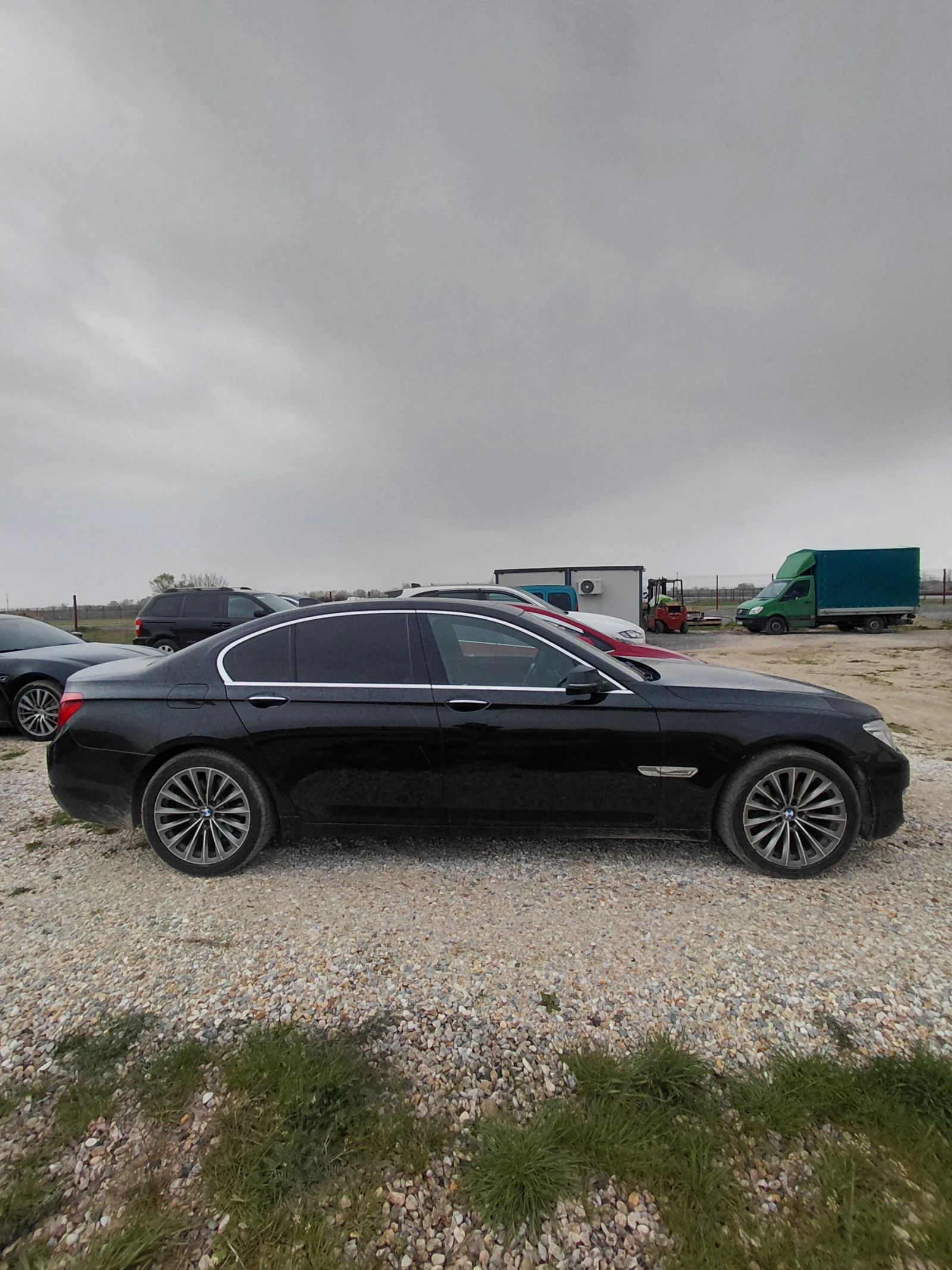 BMW 730 3.0 INDIVIDUL 2015 X Drive Facelift, снимка 4 - Автомобили и джипове - 54836447