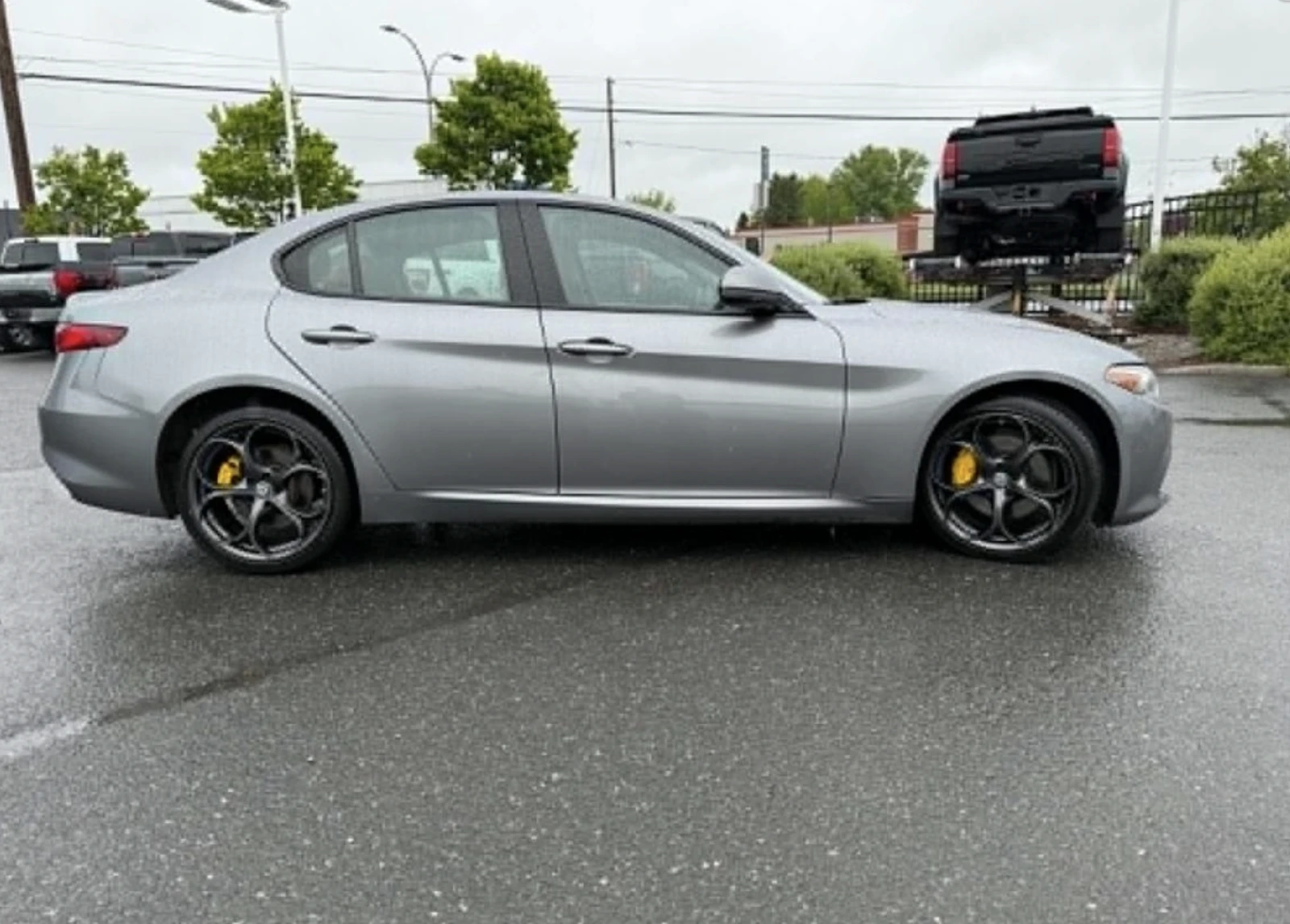 Alfa Romeo Giulia Ti berline sport Q4 / HARMAN KARDON / ПАНОРАМА /, снимка 4 - Автомобили и джипове - 54912071