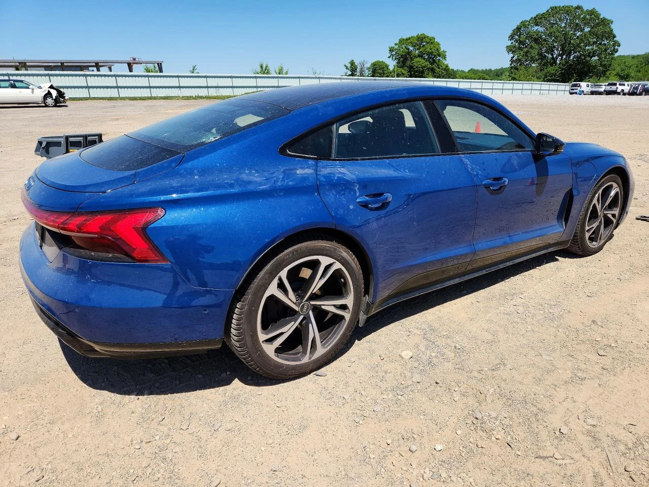 Audi E-Tron GT * PRESTIGE* QUATTRO* , снимка 4 - Автомобили и джипове - 54981878