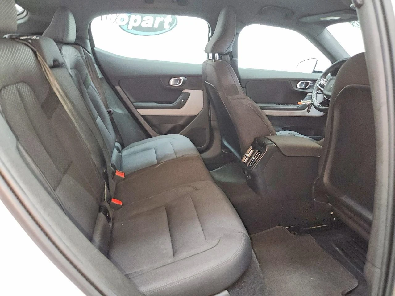 Polestar 2 LONG RANGE* DUAL MOTOR* ПОДГРЕВ* LED* , снимка 10 - Автомобили и джипове - 55431482