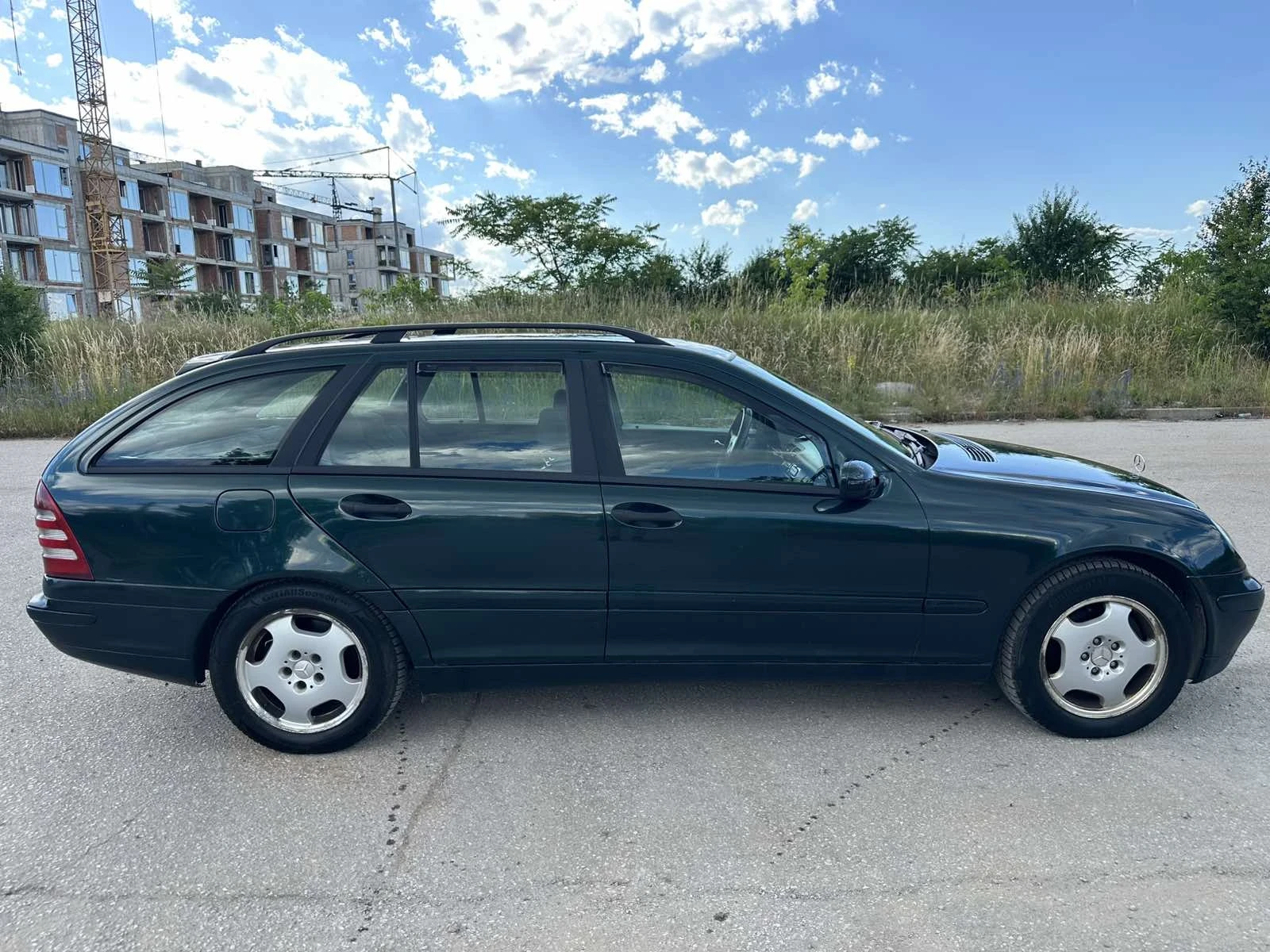 Mercedes-Benz C 240 2, 6 газ, снимка 13 - Автомобили и джипове - 55550454