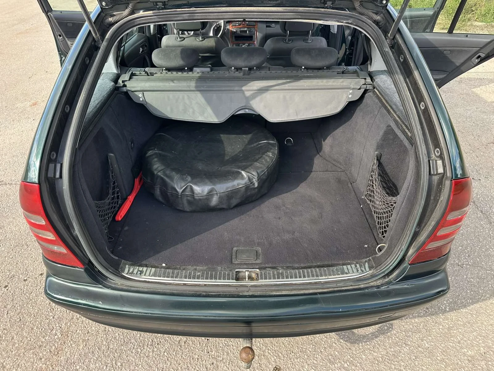 Mercedes-Benz C 240 2, 6 газ, снимка 15 - Автомобили и джипове - 55550454