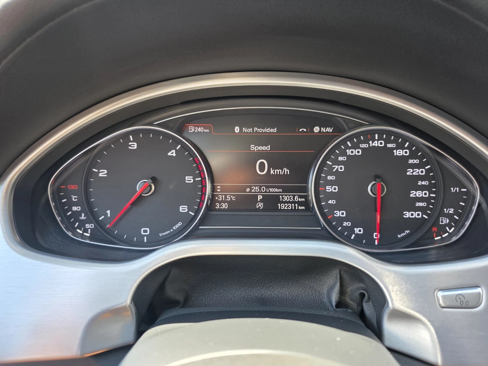 Audi A8 L 4.2 TDI, снимка 13 - Автомобили и джипове - 55706233