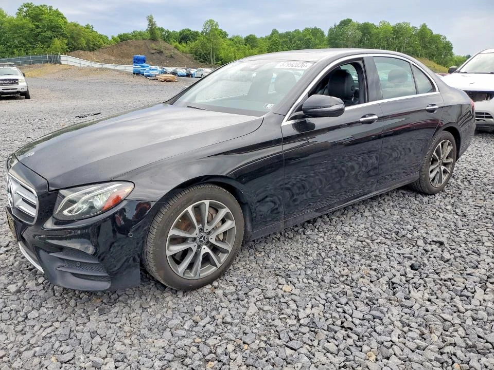 Mercedes-Benz E 400 4Matic | AMG-Пакет | Burmester | Ambient, снимка 3 - Автомобили и джипове - 55788643