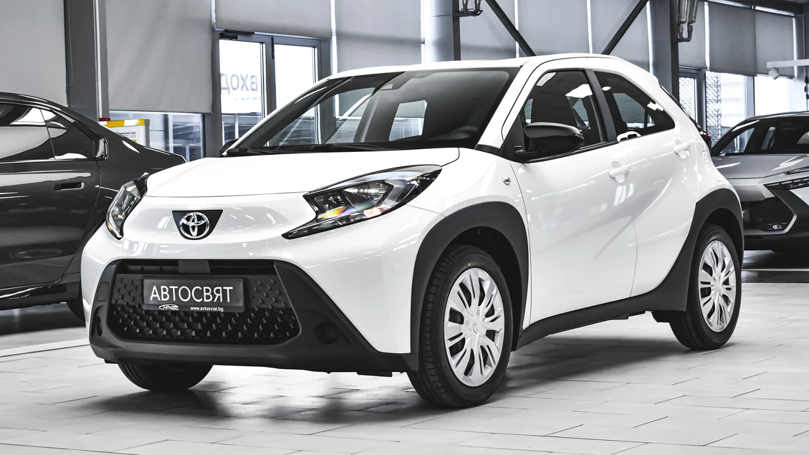 Toyota Aygo X PLAY 1.0 VVT-i, снимка 4 - Автомобили и джипове - 55836412