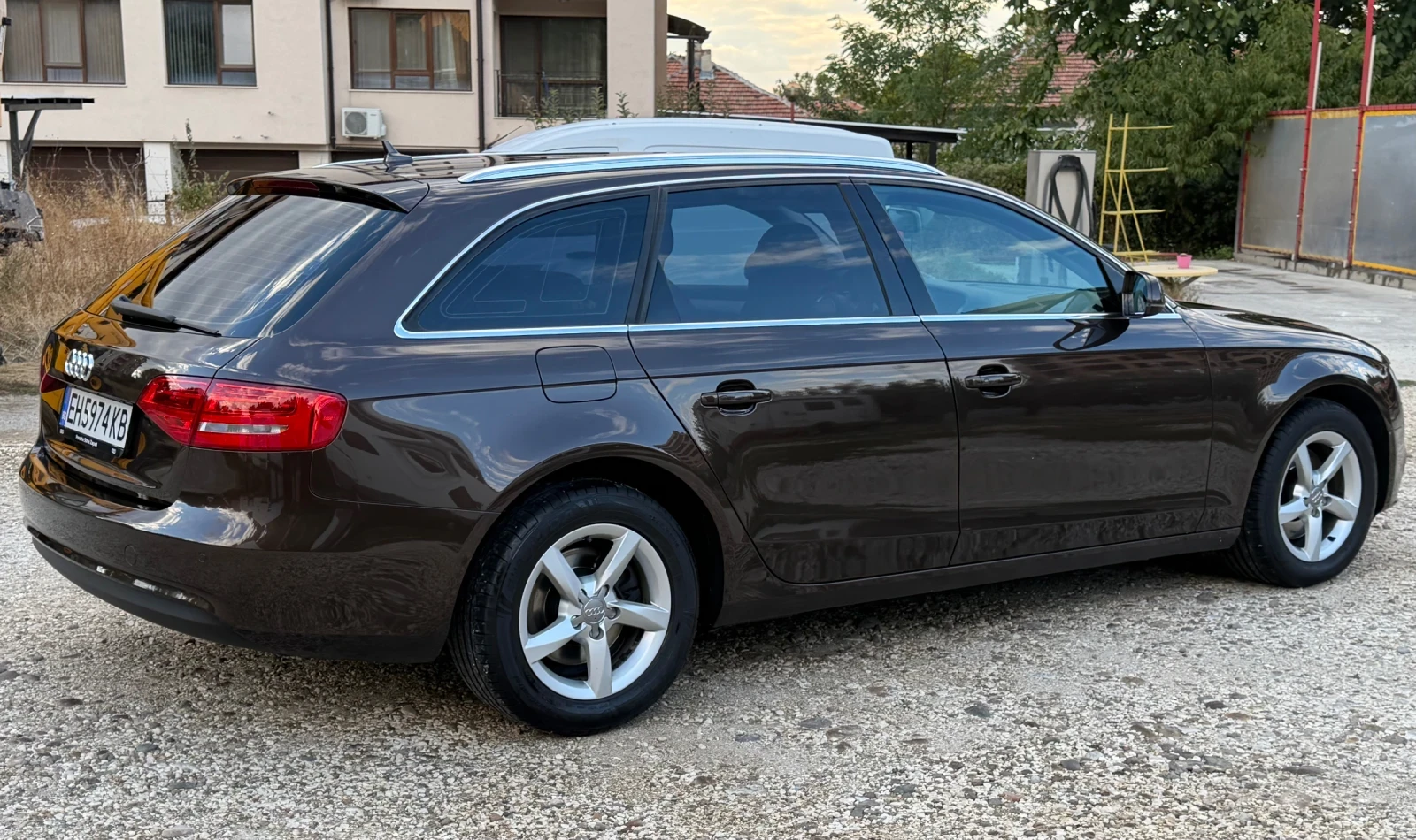 Audi A4 Ръчка-150кс., снимка 6 - Автомобили и джипове - 56332358