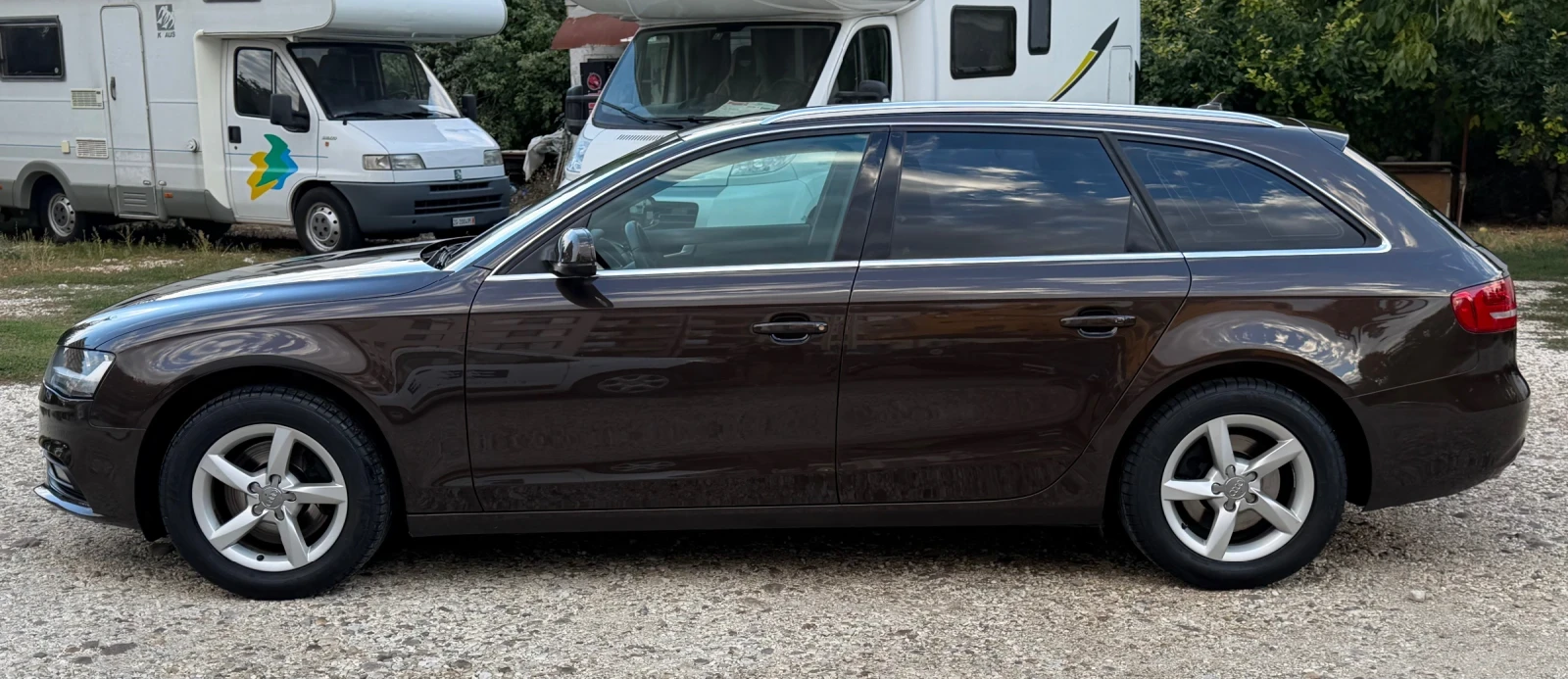 Audi A4 Ръчка-150кс., снимка 3 - Автомобили и джипове - 56332358