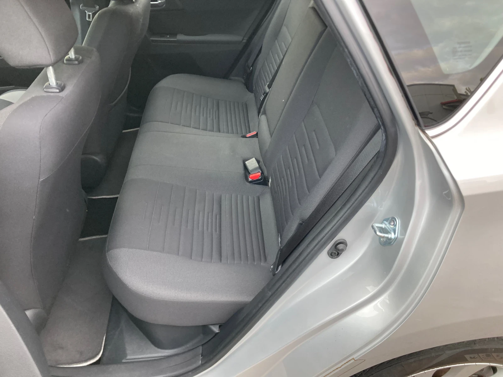 Toyota Auris 1.8 Hibrid 117000km ORIGINAL | Mobile.bg � ����������� 17