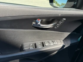 Kia Sorento 2.2 CRDi, снимка 9
