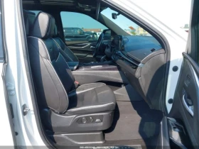 Cadillac Escalade SPORT* AWD* ЖЪЛТИ МИГАЧИ* ПЪЛНА ИСТОРИЯ, снимка 5