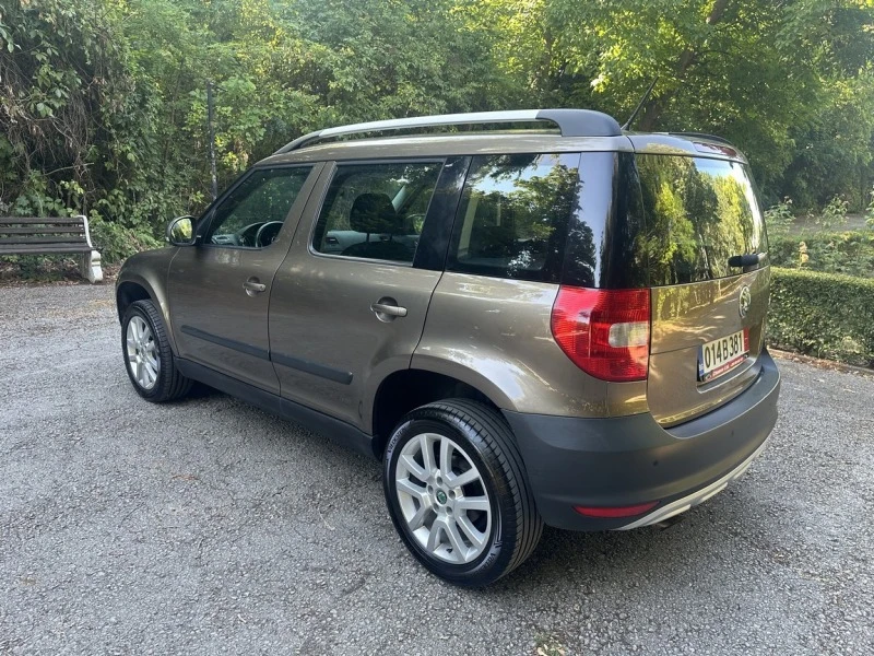 Skoda Yeti 1.2i  , снимка 6 - Автомобили и джипове - 46536707