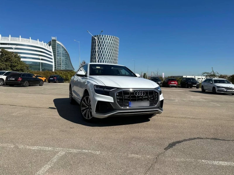 Audi Q8, снимка 2 - Автомобили и джипове - 47877220