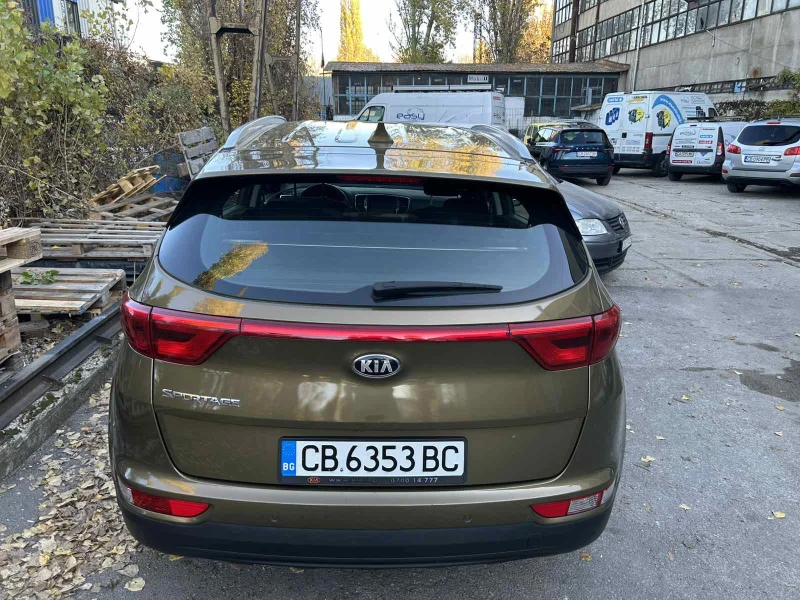 Kia Sportage, снимка 3 - Автомобили и джипове - 47962323