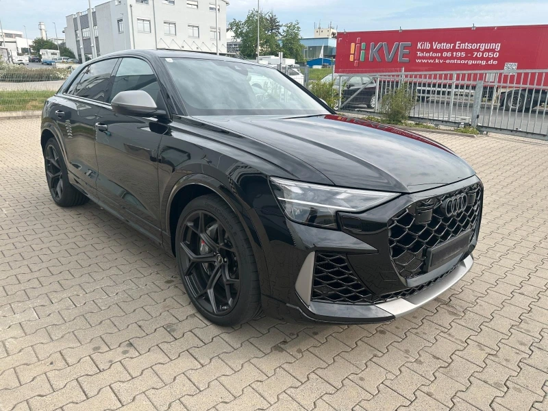 Audi RSQ8 PERFORMANCE CARBON CERAMIC-BRAKES B&O HEAD UP PANO, снимка 3 - Автомобили и джипове - 51647132