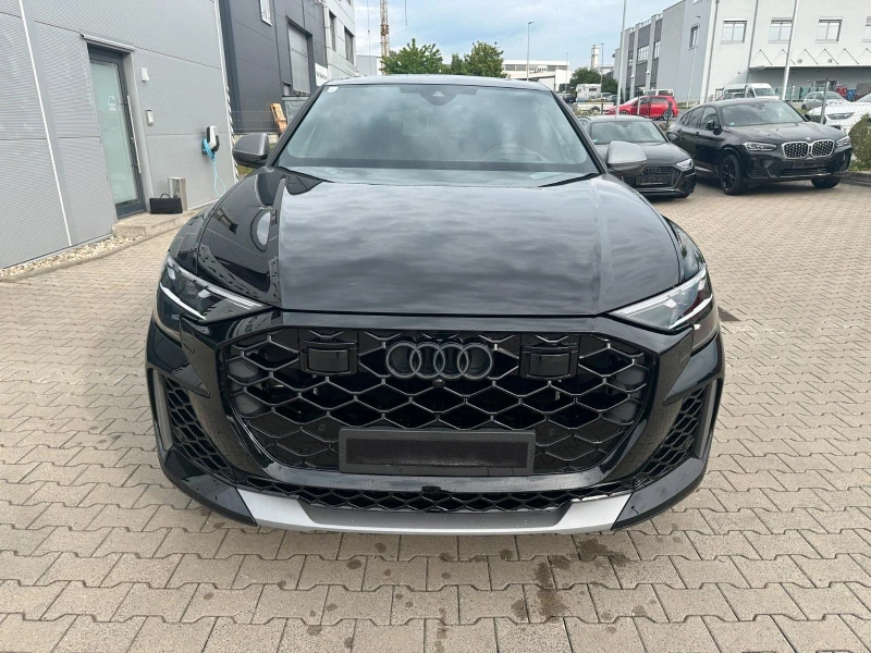 Audi RSQ8 PERFORMANCE CARBON CERAMIC-BRAKES B&O HEAD UP PANO, снимка 2 - Автомобили и джипове - 51647132