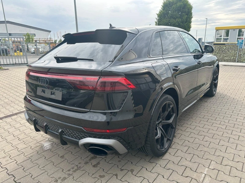 Audi RSQ8 PERFORMANCE CARBON CERAMIC-BRAKES B&O HEAD UP PANO, снимка 4 - Автомобили и джипове - 51647132