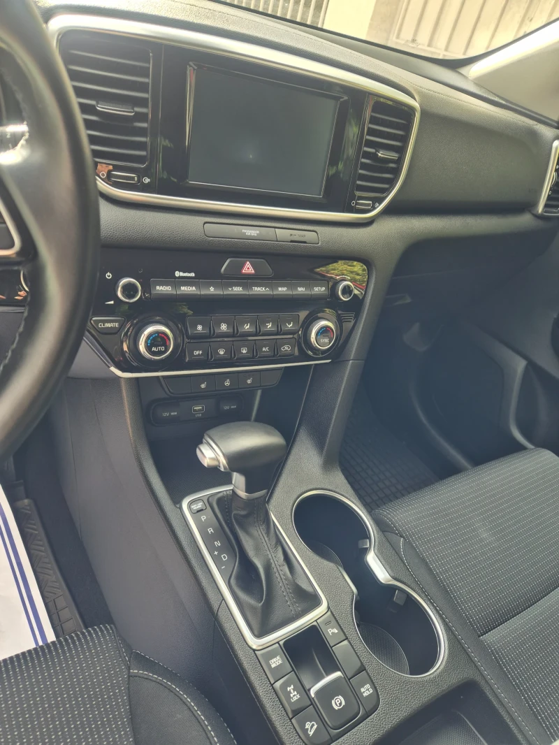 Kia Sportage Facelift, снимка 10 - Автомобили и джипове - 52448822
