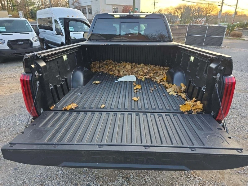 Toyota Tundra Limited, снимка 13 - Автомобили и джипове - 53112389