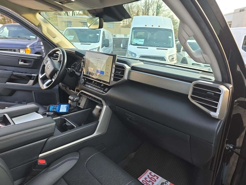 Toyota Tundra Limited, снимка 9 - Автомобили и джипове - 53112389