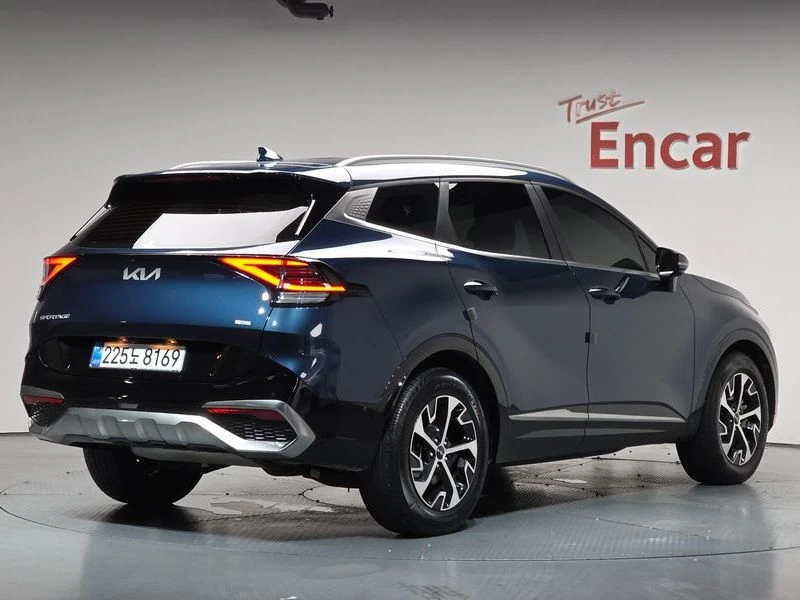 Kia Sportage Signature 4WD| 226к.с.| ВКЛ.ТЕХНОТЕСТ, снимка 2 - Автомобили и джипове - 55430224