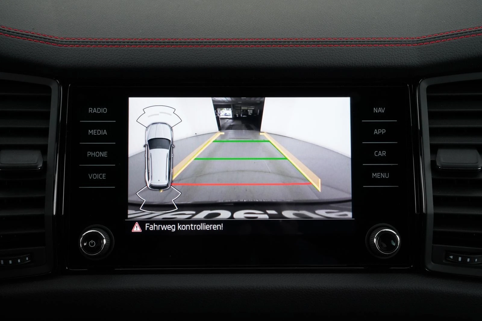 Skoda Kodiaq RS* 2.0 TSI* 4x4* DSG* DISTR* KEYLESS*  | Mobile.bg   11