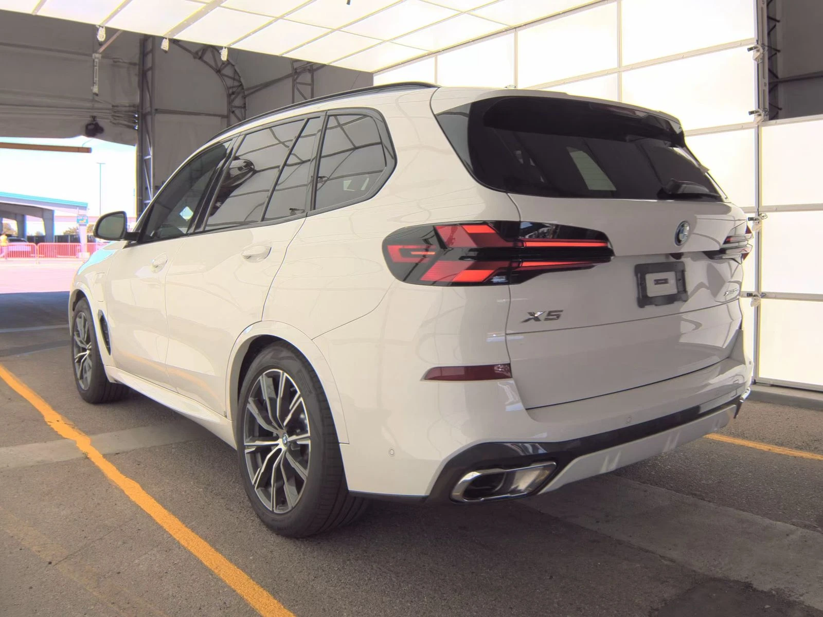 BMW X5  - изображение 5