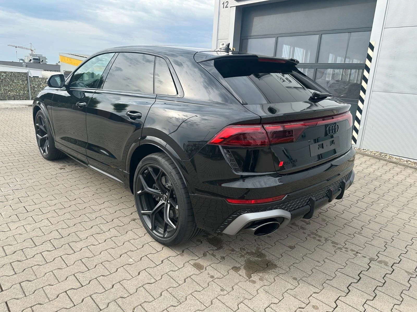 Audi RSQ8 PERFORMANCE CARBON CERAMIC-BRAKES B&O HEAD UP PANO - изображение 6