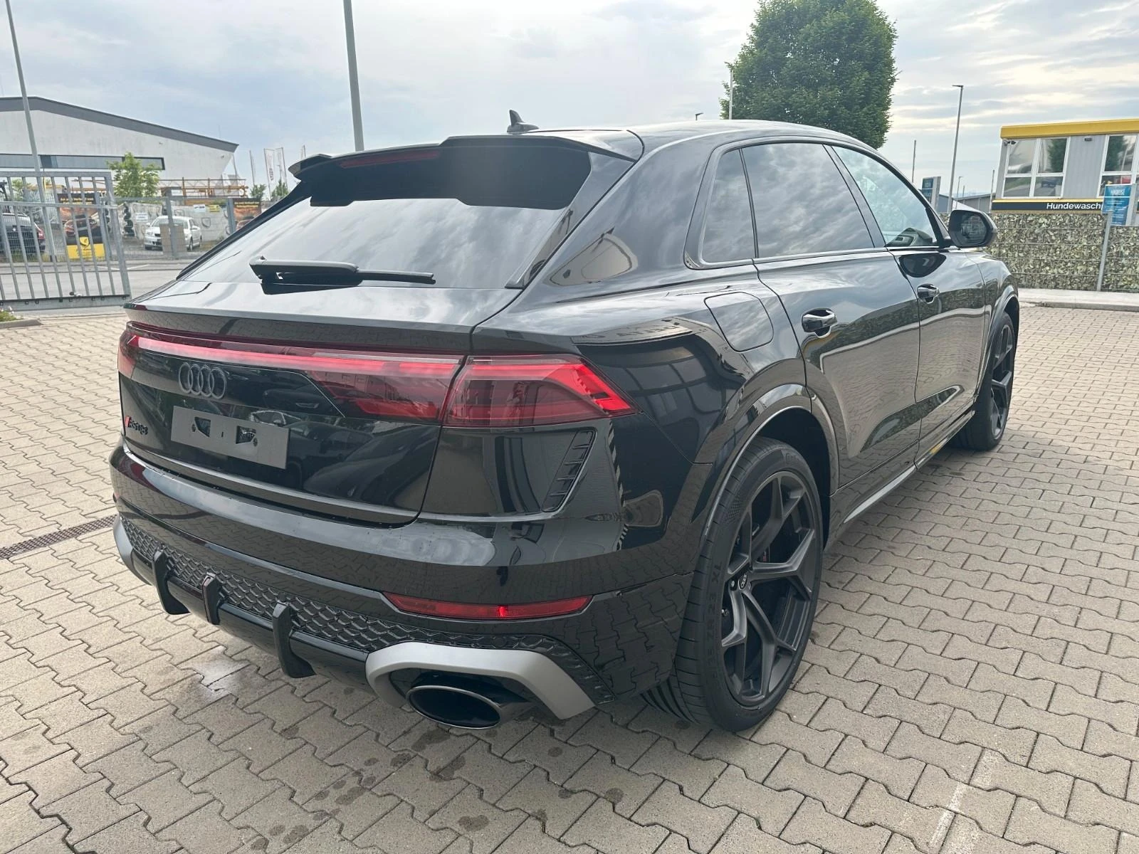 Audi RSQ8 PERFORMANCE CARBON CERAMIC-BRAKES B&O HEAD UP PANO - изображение 4