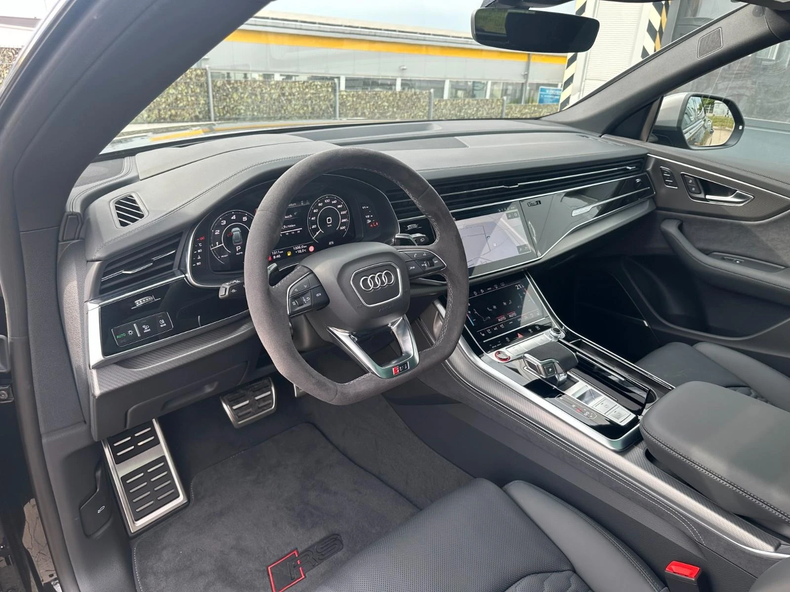 Audi RSQ8 PERFORMANCE CARBON CERAMIC-BRAKES B&O HEAD UP PANO | Mobile.bg   11