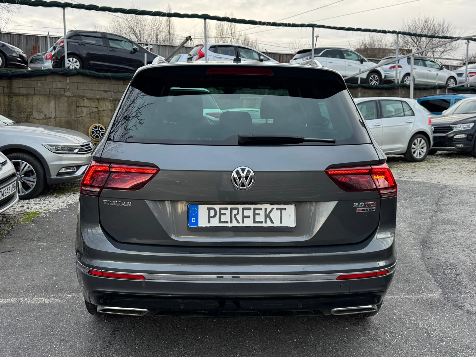 VW Tiguan TDI* 240* R-Line* 4motion | Mobile.bg � ����������� 5