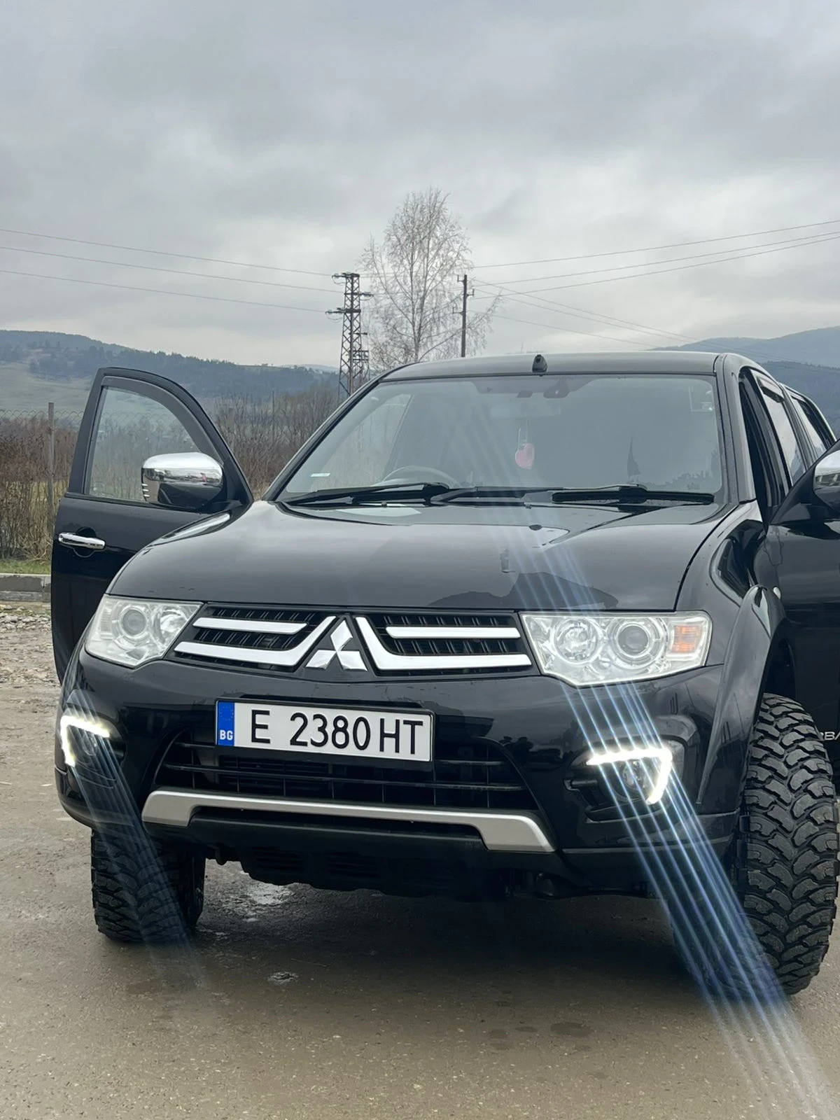 Mitsubishi L200, снимка 10 - Автомобили и джипове - 54651466