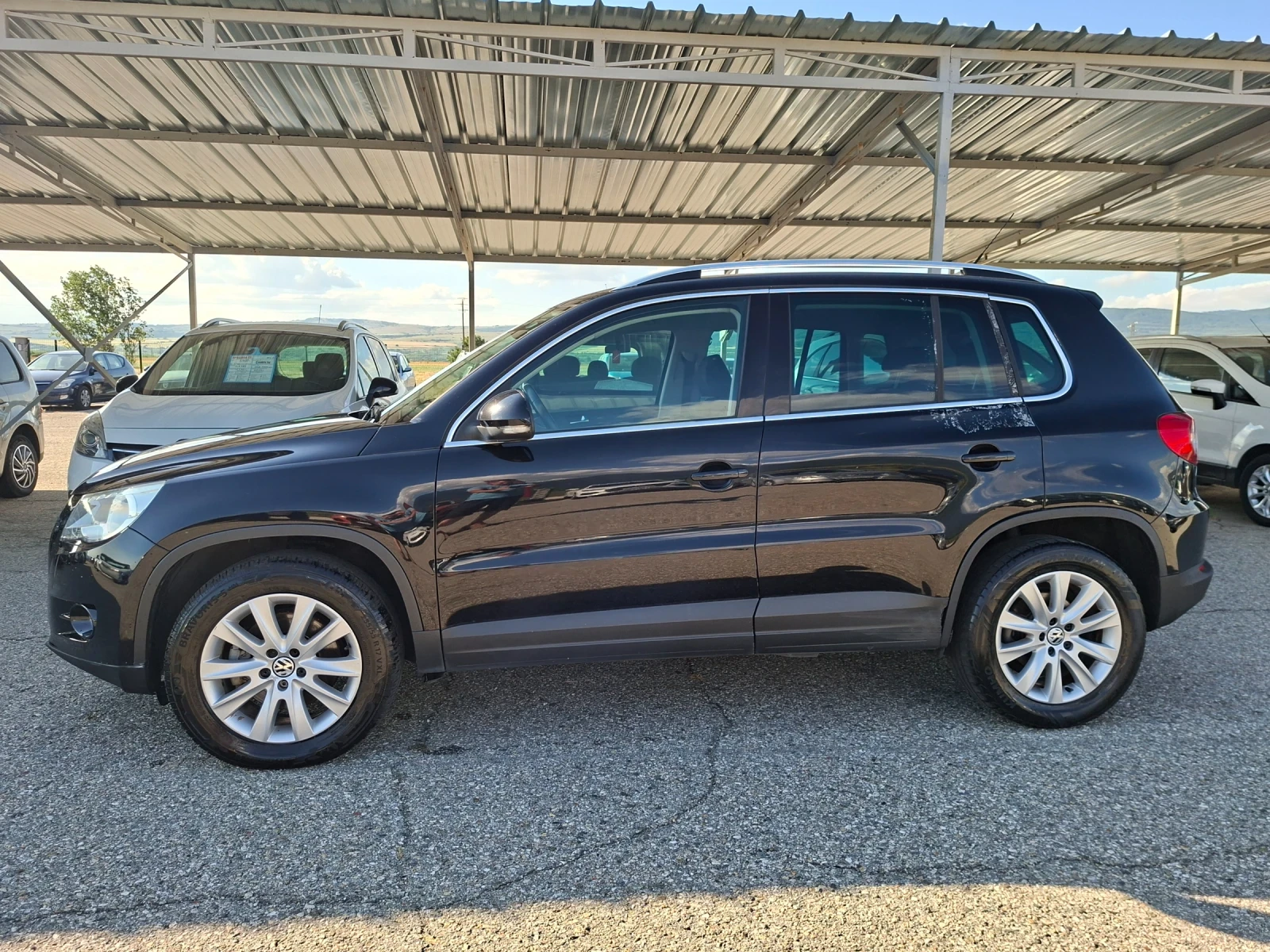 VW Tiguan 1, 4 I 4 motion, снимка 4 - Автомобили и джипове - 54973939
